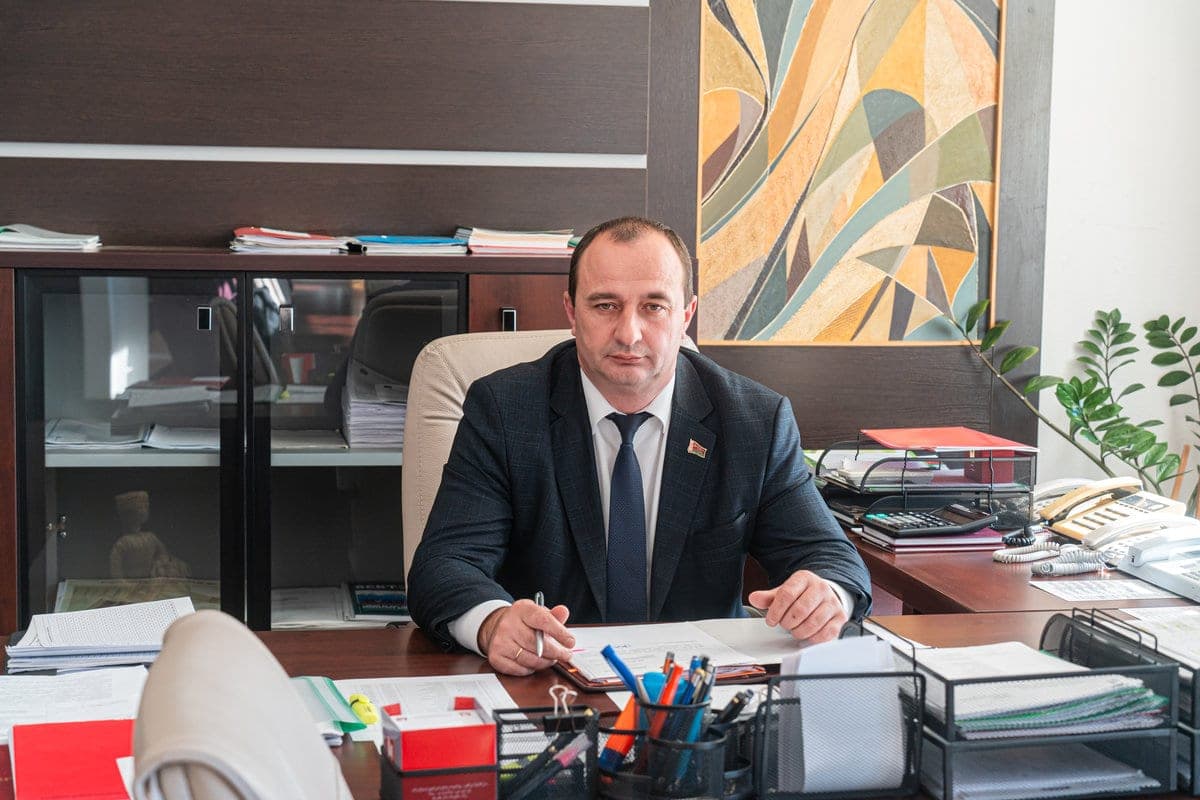 Savitsky on the arithmetic of the Mogilev region and strategic maneuvers with corn