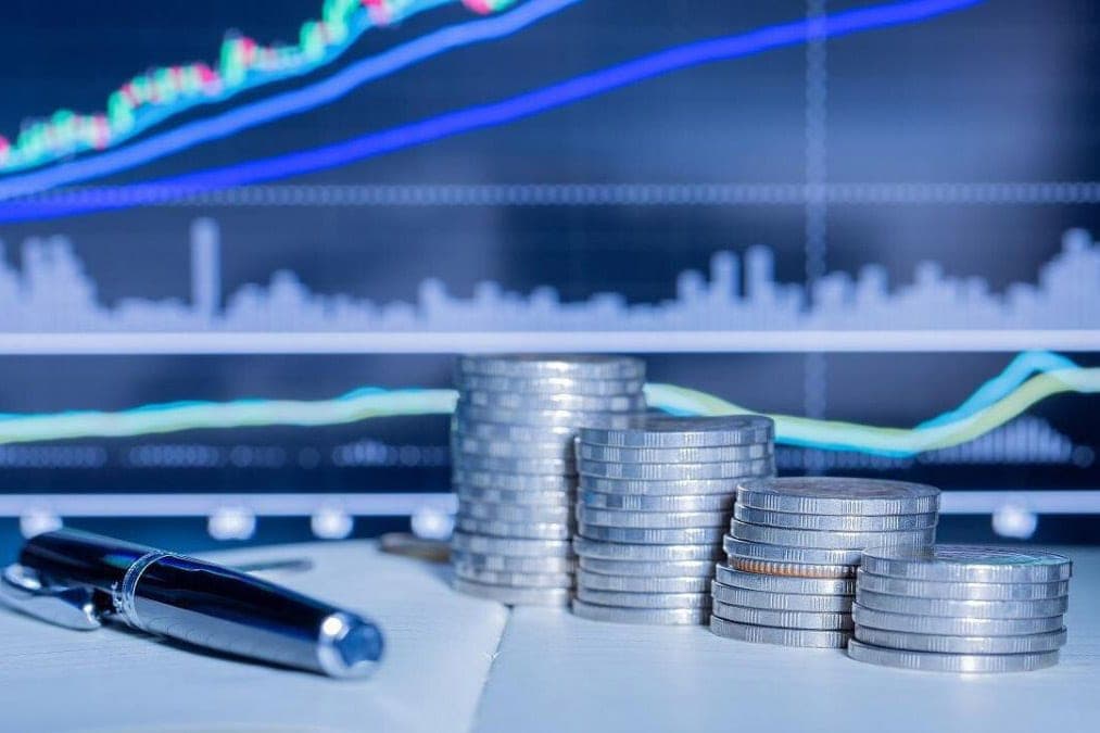 وقد حسن المحللون الدوليون بدرجة كبيرة توقعات نمو الاقتصاد البيلاروسي