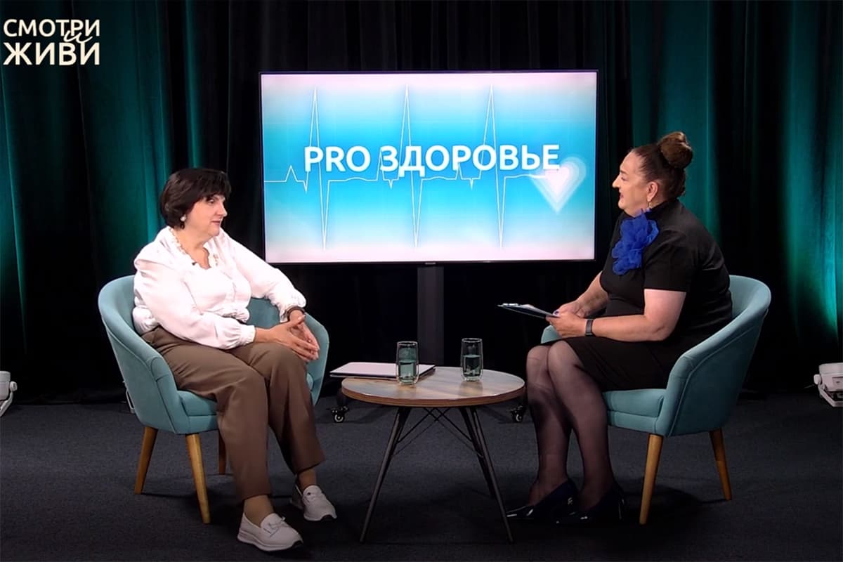 Стоматолог: курение разрушает не только эмаль — страдают десны и костная ткань