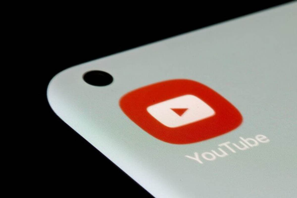 YouTube заблокировал канал СТВ во время прямой трансляции