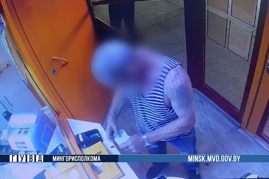 Минчане приютили незнакомца, а он обыскал жилище и скрылся с деньгами и драгоценностями