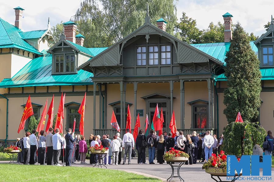 Где ковалось единство: тайны Лошицкой усадьбы и ее подпольной школы