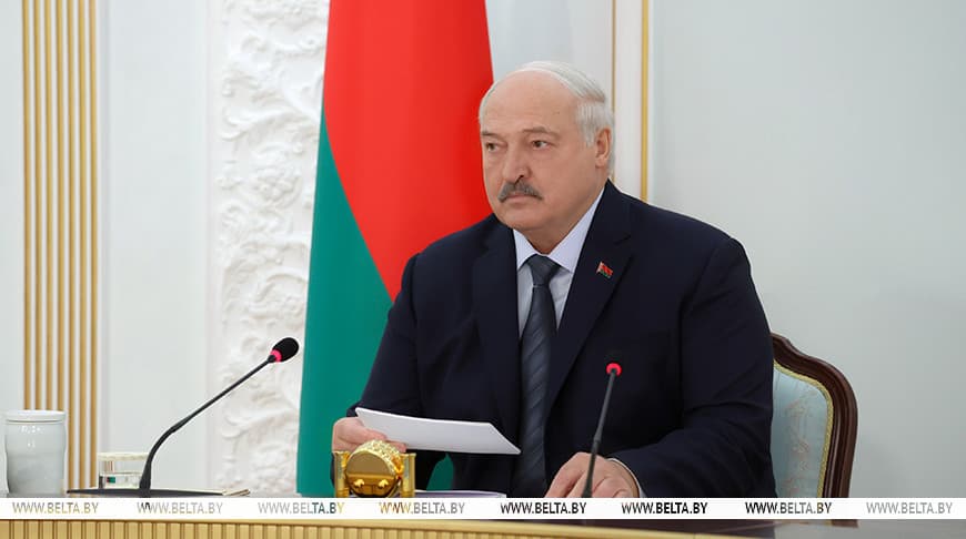 Подавляющее большинство белорусов доверяет Президенту — социсследование