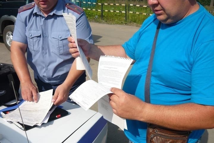 Трассу М-8 в Ярославской области перекрывали для проведения спецоперации силовиков
