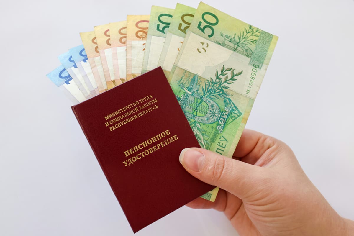 В Минске женщина вместо прибавки к пенсии лишилась всех своих сбережений
