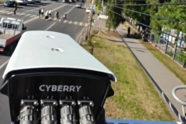 В Курске возле автовокзала заработала новая камера видеофиксации