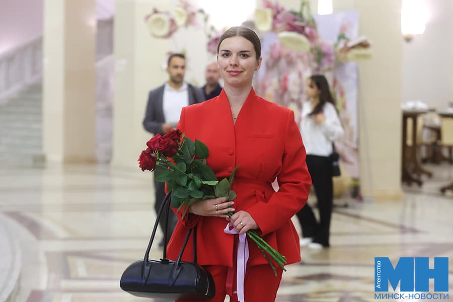 Соблюдаем дресс-код: да или нет? Пообщались со зрителями Большого театра