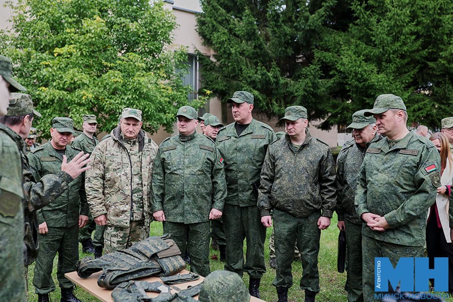 Стрельба и бой на блокпосту. В Соснах отрабатывались действия по территориальной обороне