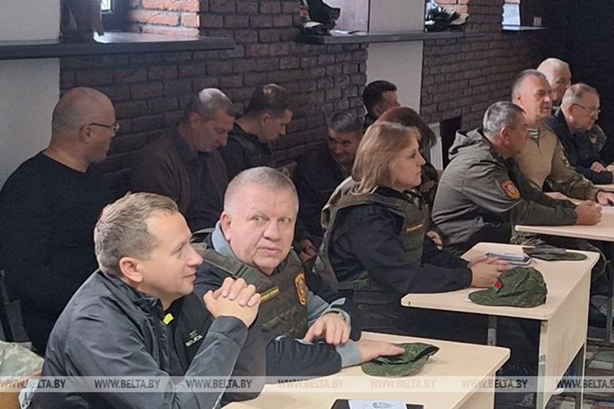 В Гомеле проходят учебные сборы отрядов народного ополчения