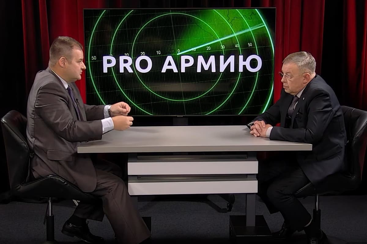Уроки современных конфликтов. Бузин объяснил, зачем Лукашенко комплексно встряхивает ВС Беларуси