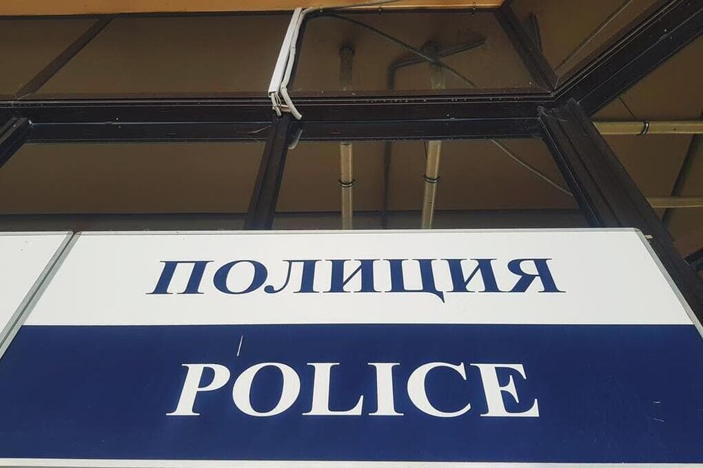 В Динском районе мужчину будут судить за мошенничество с установкой окон