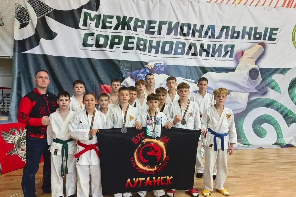 Бойцы ЛНР взяли золото, серебро и две бронзы на турнире в Казани