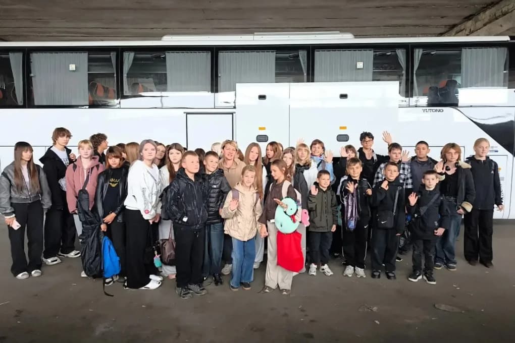 Школьники из Алчевска приехали в Вологодскую область на осеннюю смену