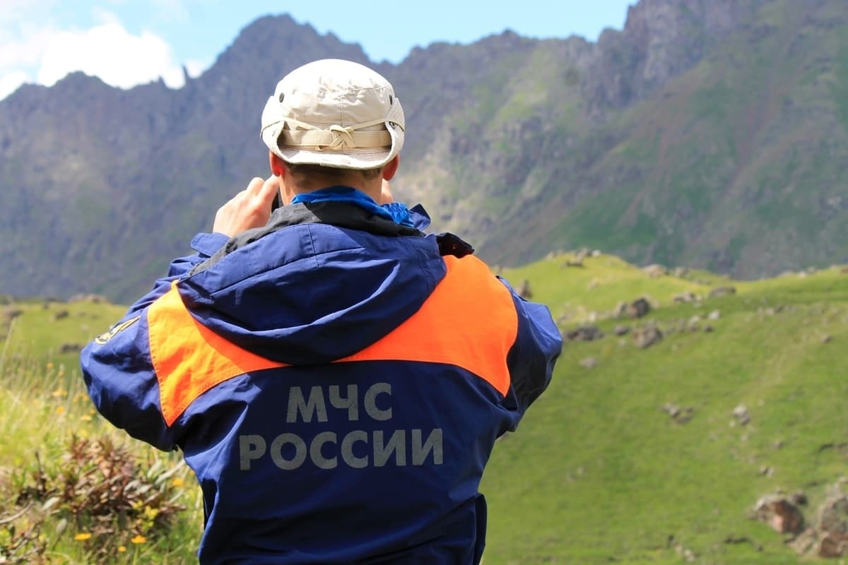 Спасатели КЧР оказали помощь туристам из Тверской области