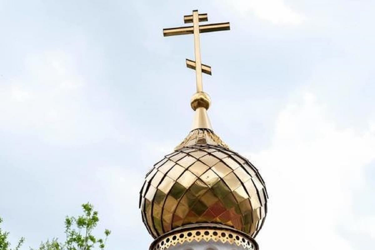 В Астрахани патриарх Кирилл освятил храм святого благоверного князя Александра