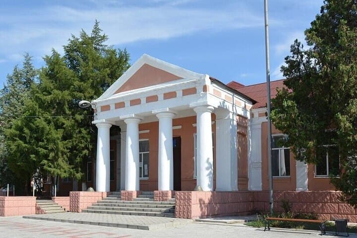 Молочанск отмечает 83-ю годовщину освобождения от фашистов