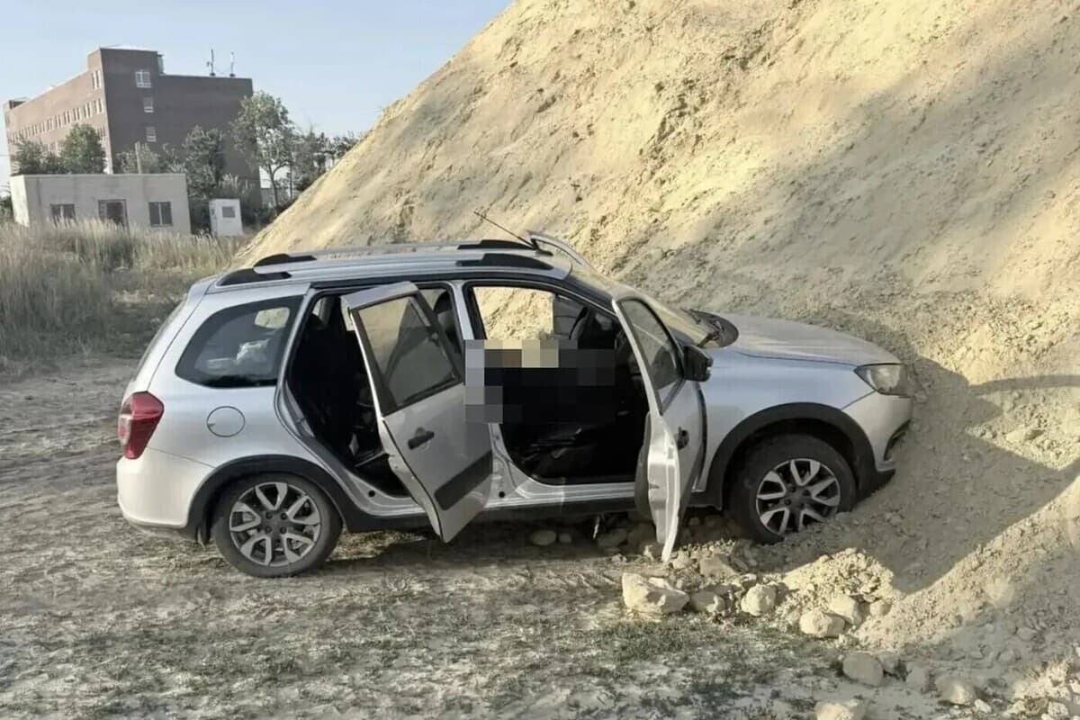 Водитель погиб в Шпаковском округе при съезде автомобиля с дороги