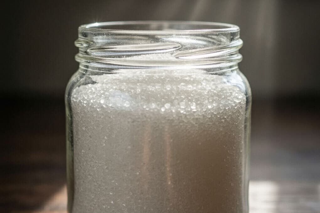 Саранчанам назвали безопасное количество ложек сахара в день