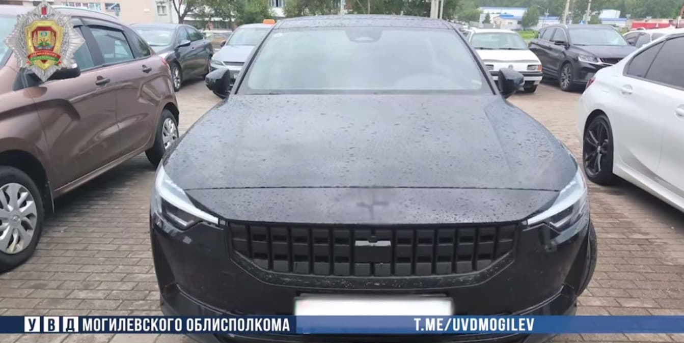 Директор стройфирмы в Могилеве сам себе начислил зарплату на 41 000 рублей