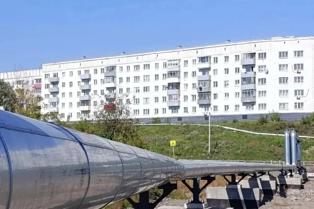 В Кузбассе практически завершён процесс подачи тепла — в большинстве населённых пунктов уже тепло