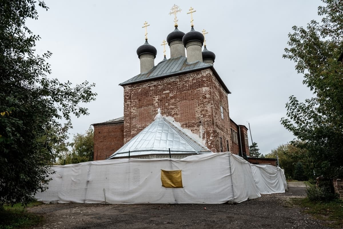 В Серпухове возрождают Казанский храм