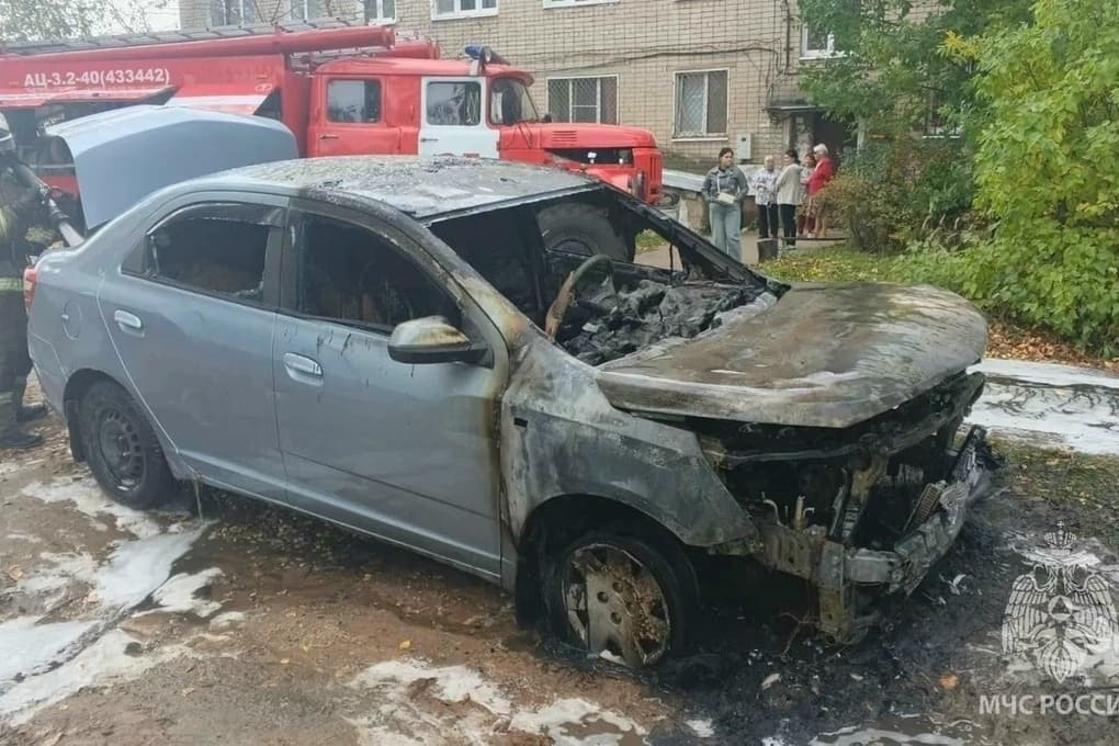 В Ивановской области за день сгорели два автомобиля