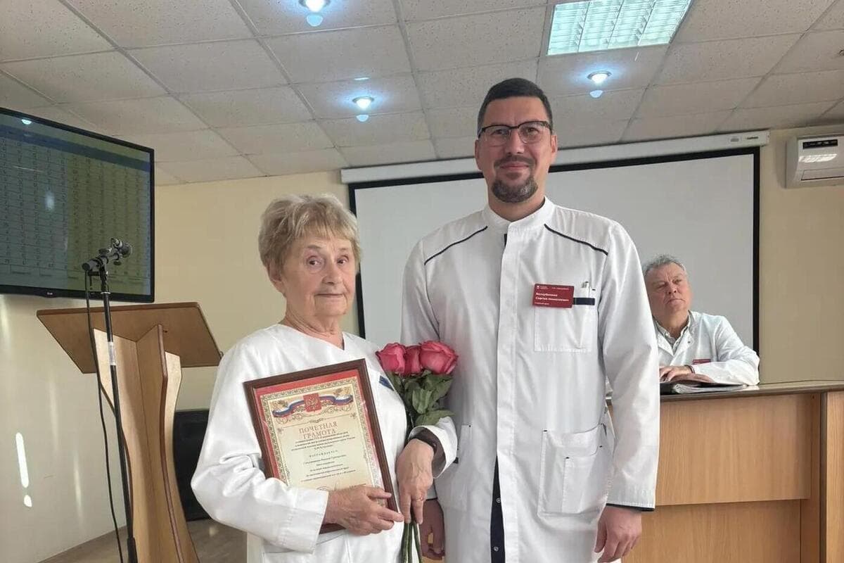 В Ульяновске 80-летие отметила врач с 55-летним стажем