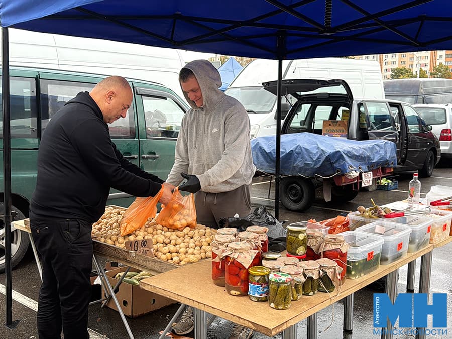 Очереди и высокий спрос. Как проходит ярмарка выходного дня в Московском
