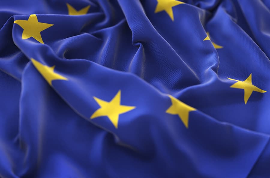 Еврокомиссия разрабатывает дорожные карты для вступления в ЕС Украины, Молдовы, Албании и Черногории