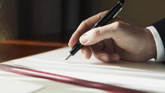 В Беларуси учреждены новые геральдические символы Минэнерго