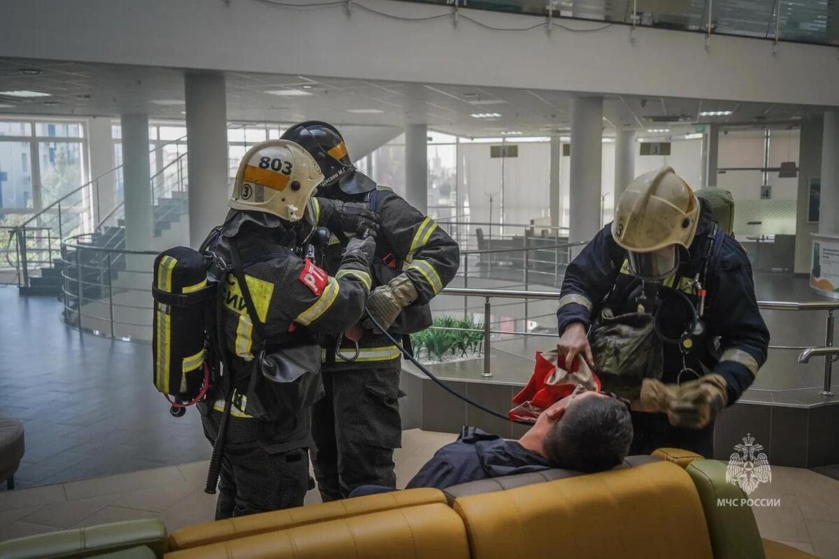 В Волгограде спасатели ликвидировали условный пожар в банке