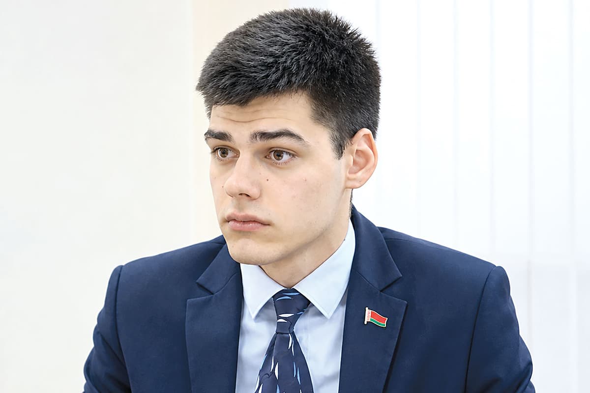 Лайк/дизлайк. Оцениваем новости из жизни Беларуси с лидером молодежного движения «Искра» Ярославом Давыденко