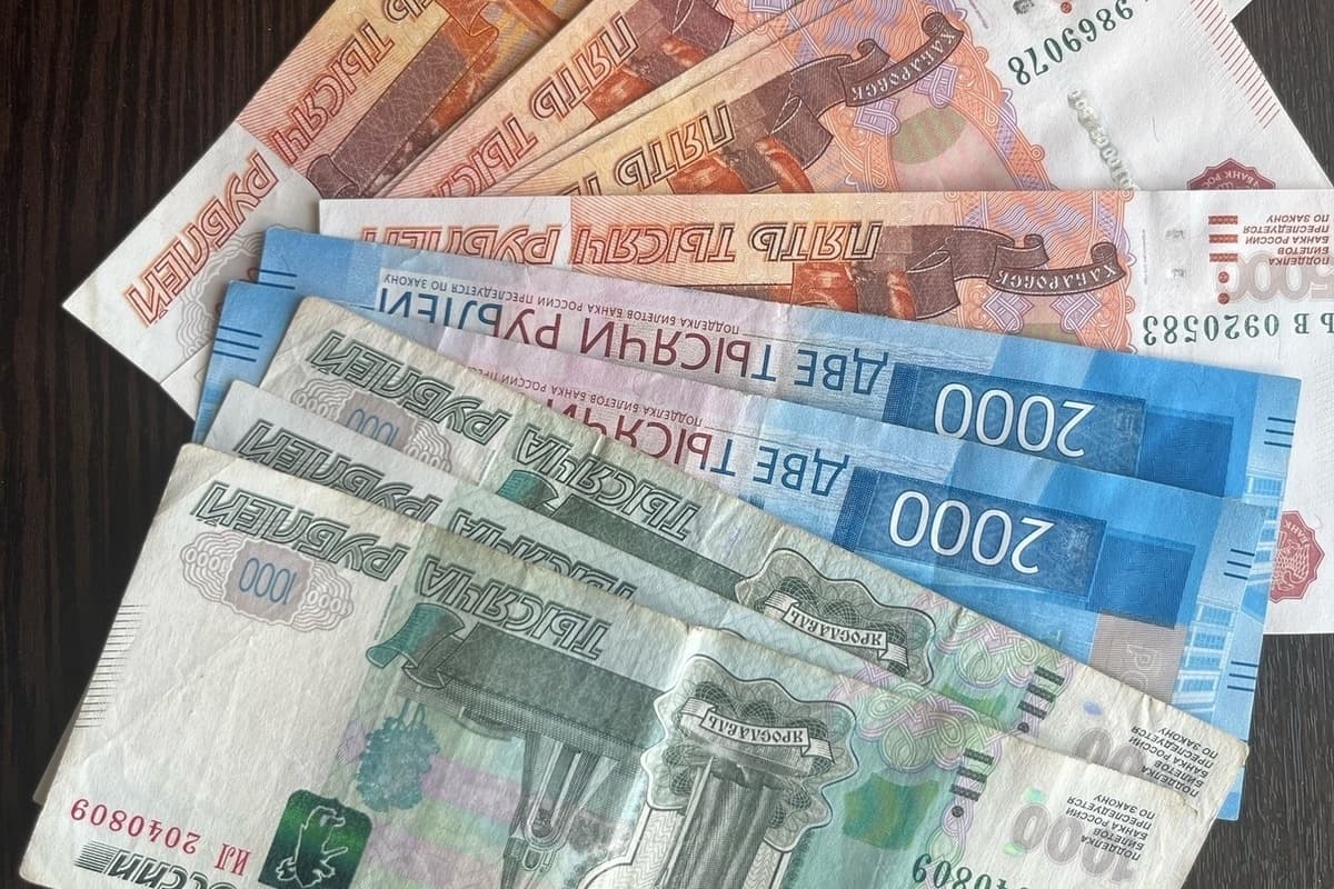 В Стаханове у пенсионерки украли кошелёк