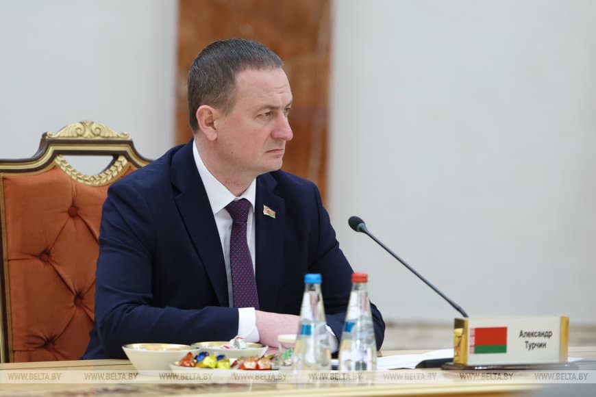 Лукашенко: Беларусь будет привержена общему курсу с Россией