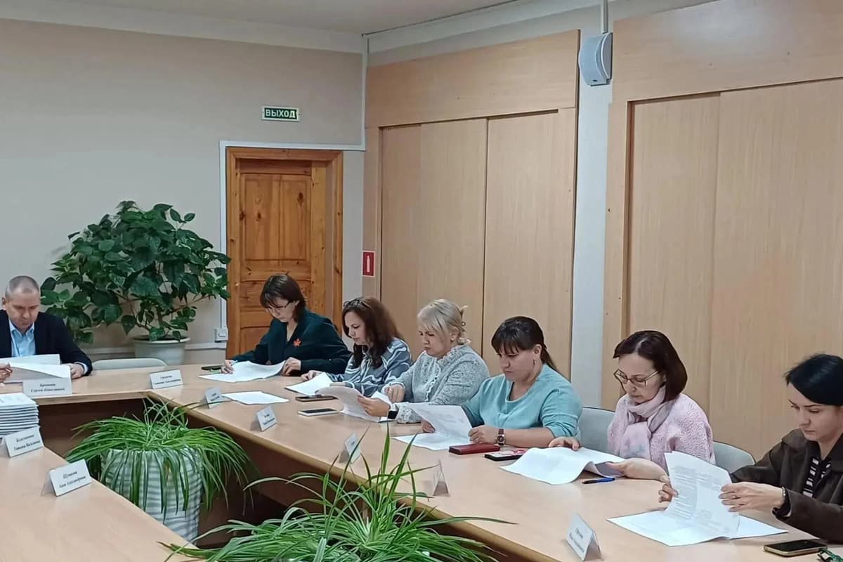 В Курске поддержали 16 новых соцконтрактов, включая проект автокинотеатра