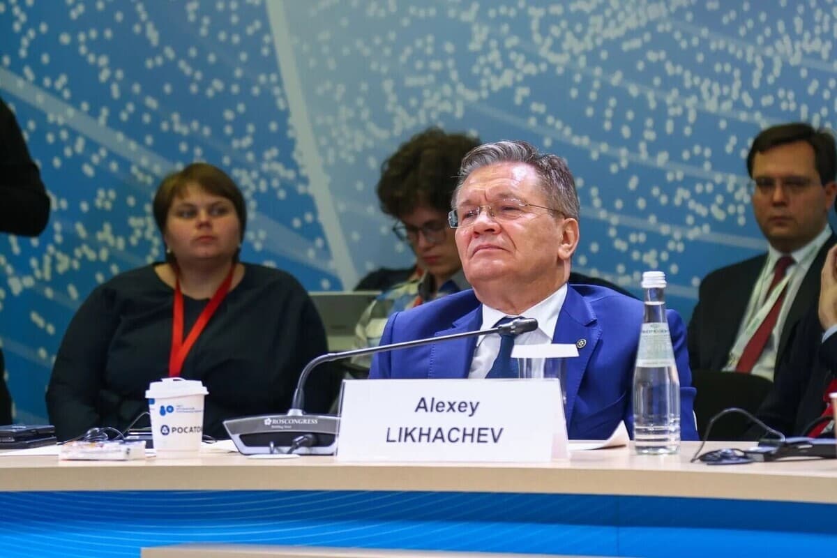Лихачев раскрыл новости о производстве накопителей «Росатома»