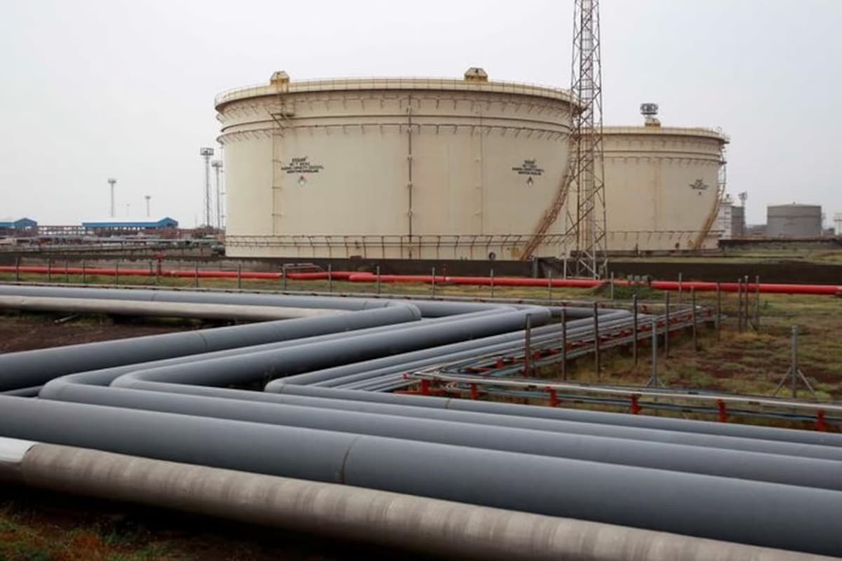 G7 высвободит из стратегических запасов 100 млн баррелей нефти и нефтепродуктов
