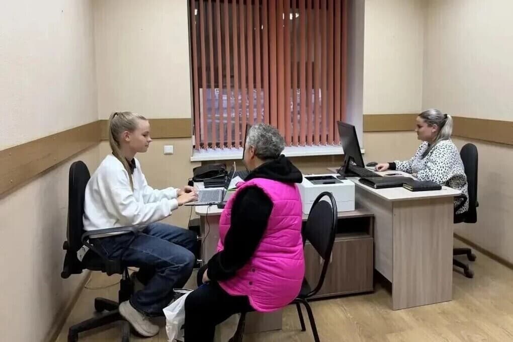 Центр бесплатной юридической помощи «Земляки» продолжает еженедельный приём жителей Псковской области