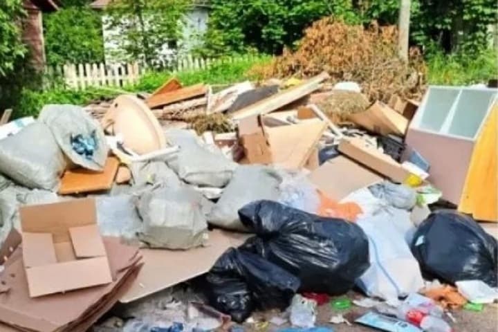 В Питкяранте обнаружили незаконную свалку