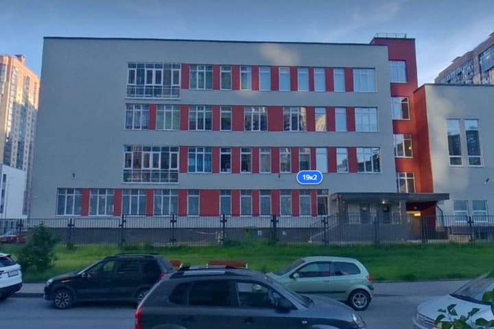 У школы №142 в Парголово нашли лишний децибел из-за оборудования