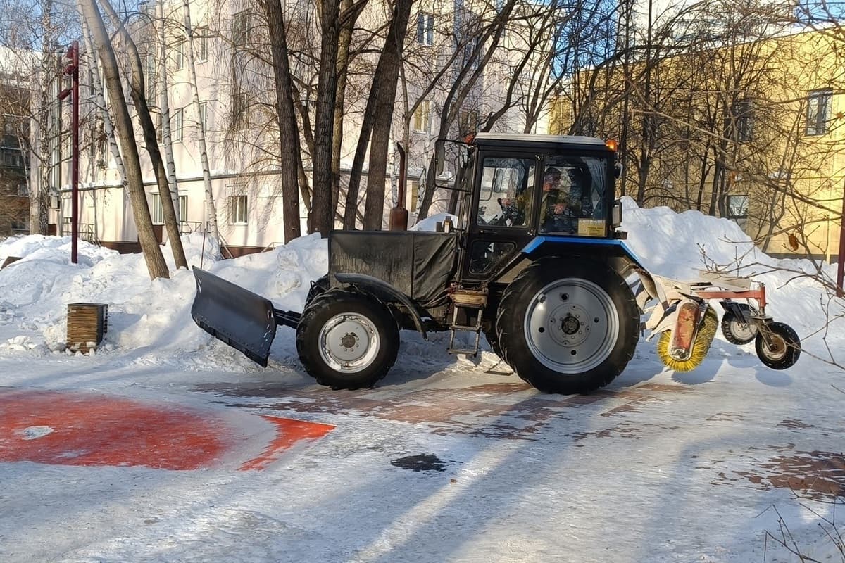 Sverdlovsk traffic police asks drivers not to drive at night and early in the morning