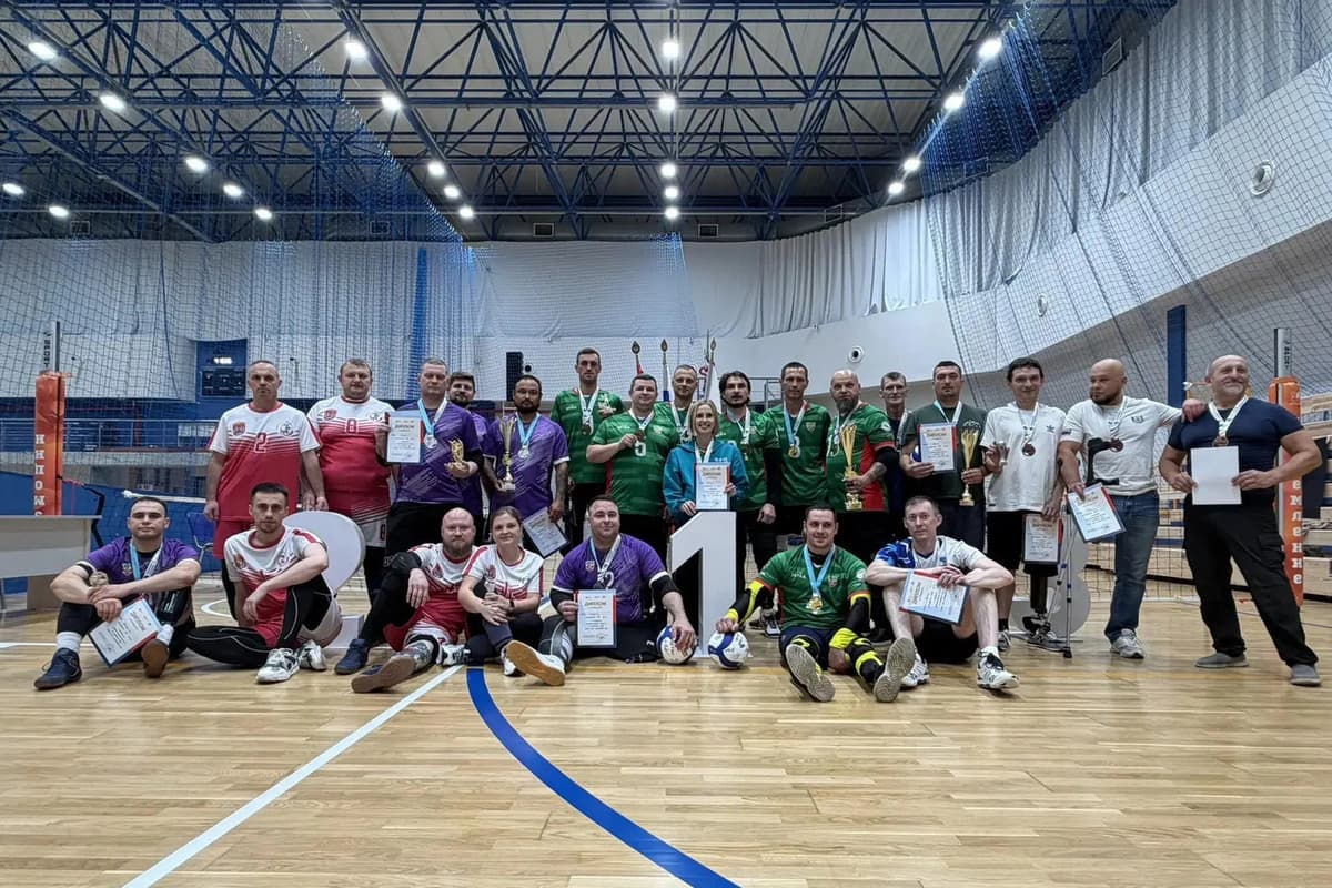 In the Palace of Sports "Amber" was held the championship of volleyball sitting
