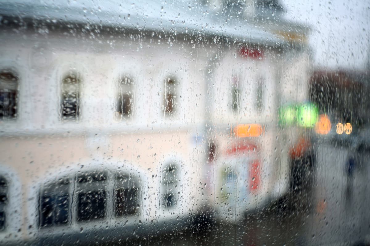 Weather in Pomorie October 6: cloudy, strong wind blows