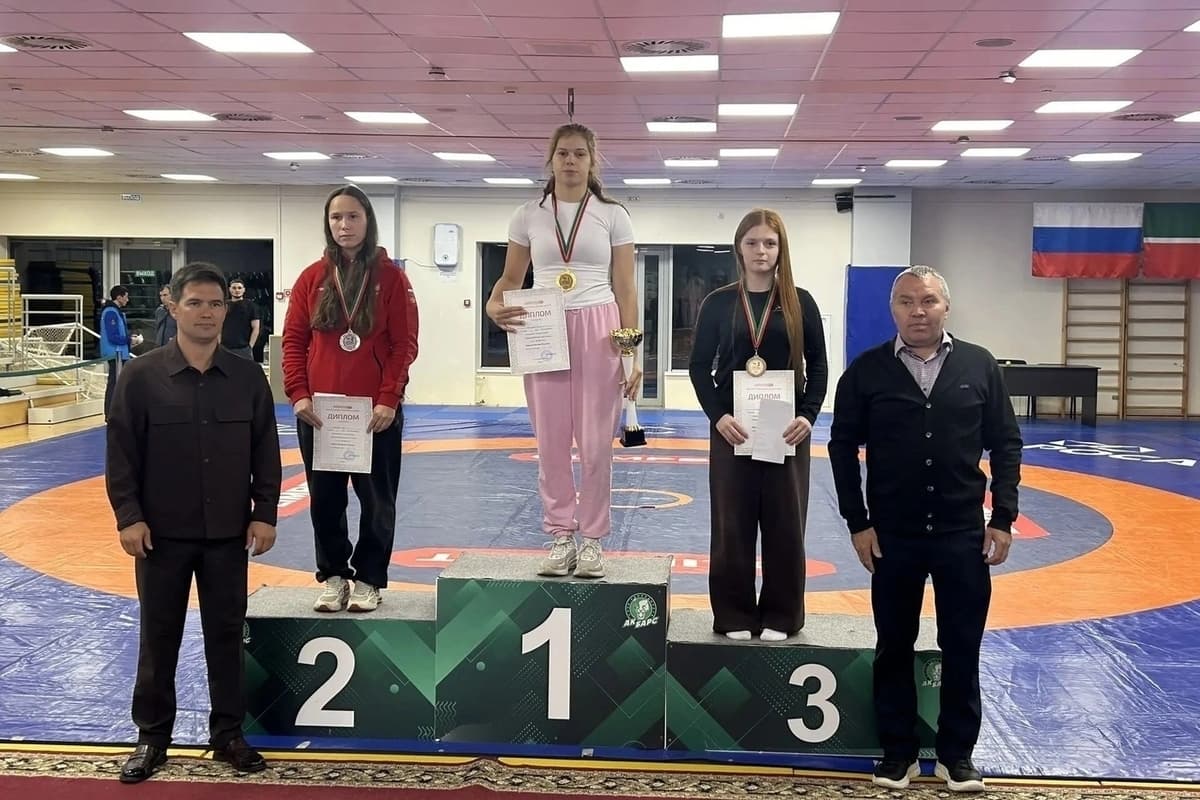 Ulyanovsk wrestlers won three medals at the All-Russian tournament in Kazan