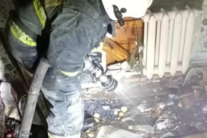 In Suojärvi in a fire in a residential building injured three people