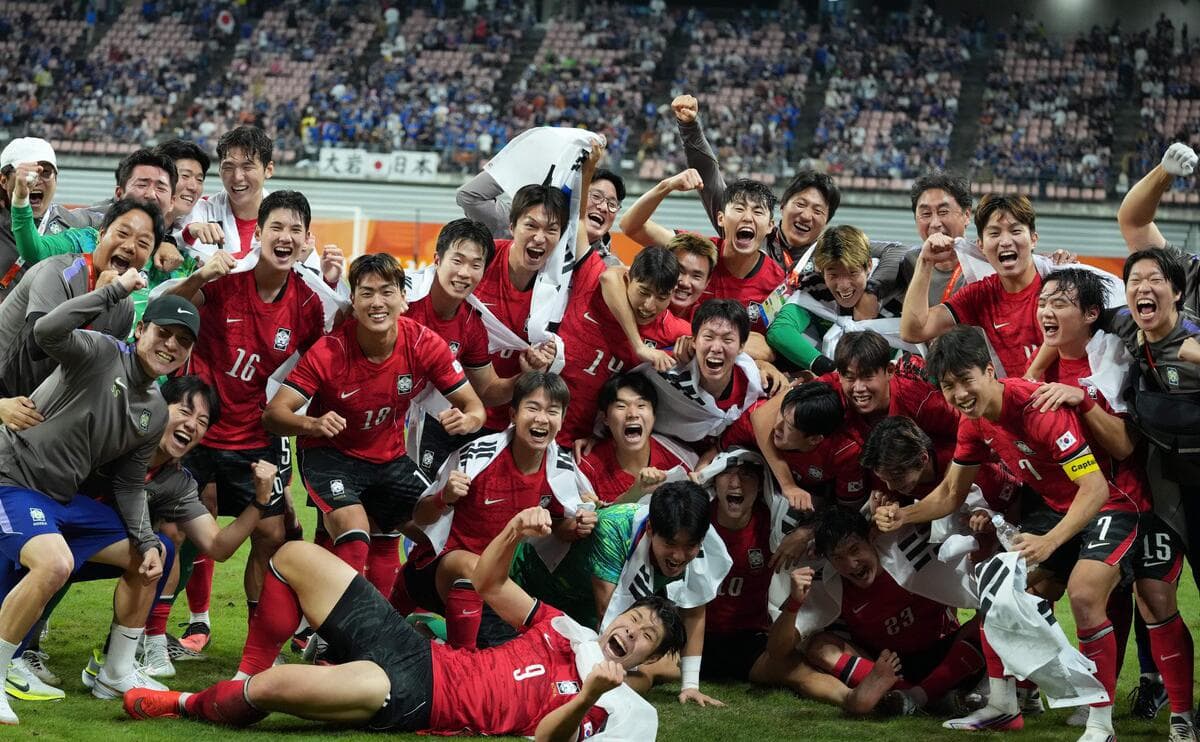 Korea apologizes for celebrating release from military service