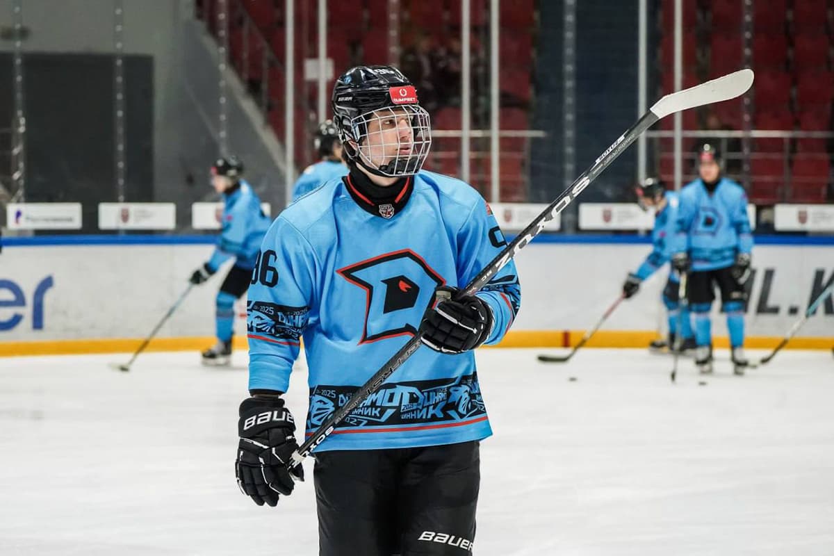 Bobruisk Dynamo-Shinnik a subi la première défaite à domicile dans la saison de la Ligue de hockey jeunesse
