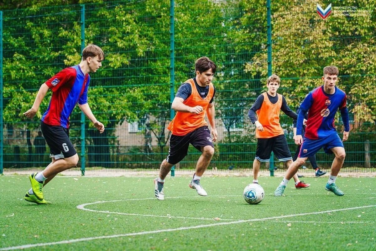 Playground: In Melitopol, the games of the court football tournament were held