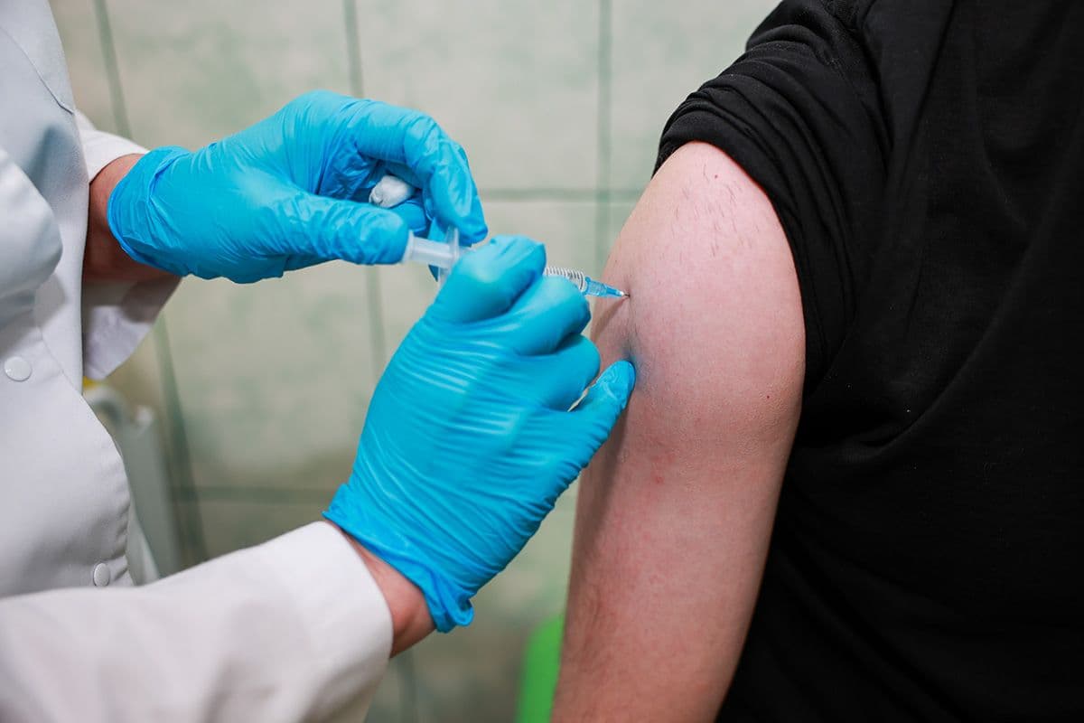 Vaccine, mask, clean hands: experts warn about the risks of seasonal viruses and remind about prevention