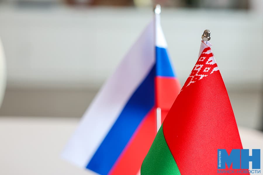 A telephone conversation took place between Lukashenko and Putin